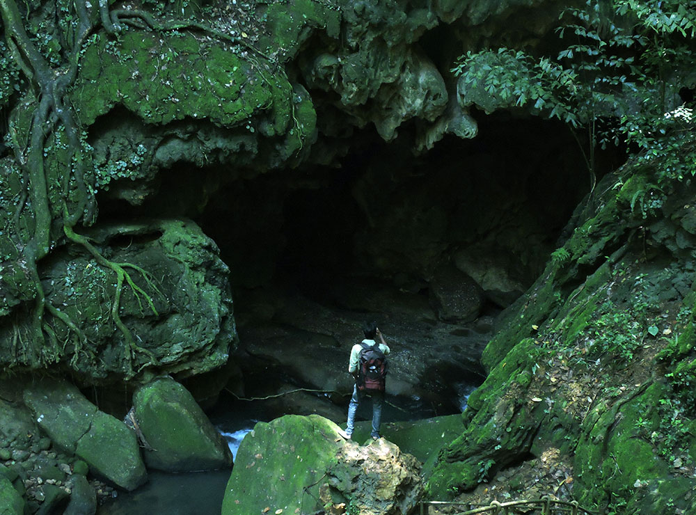 Wawulpane Cave