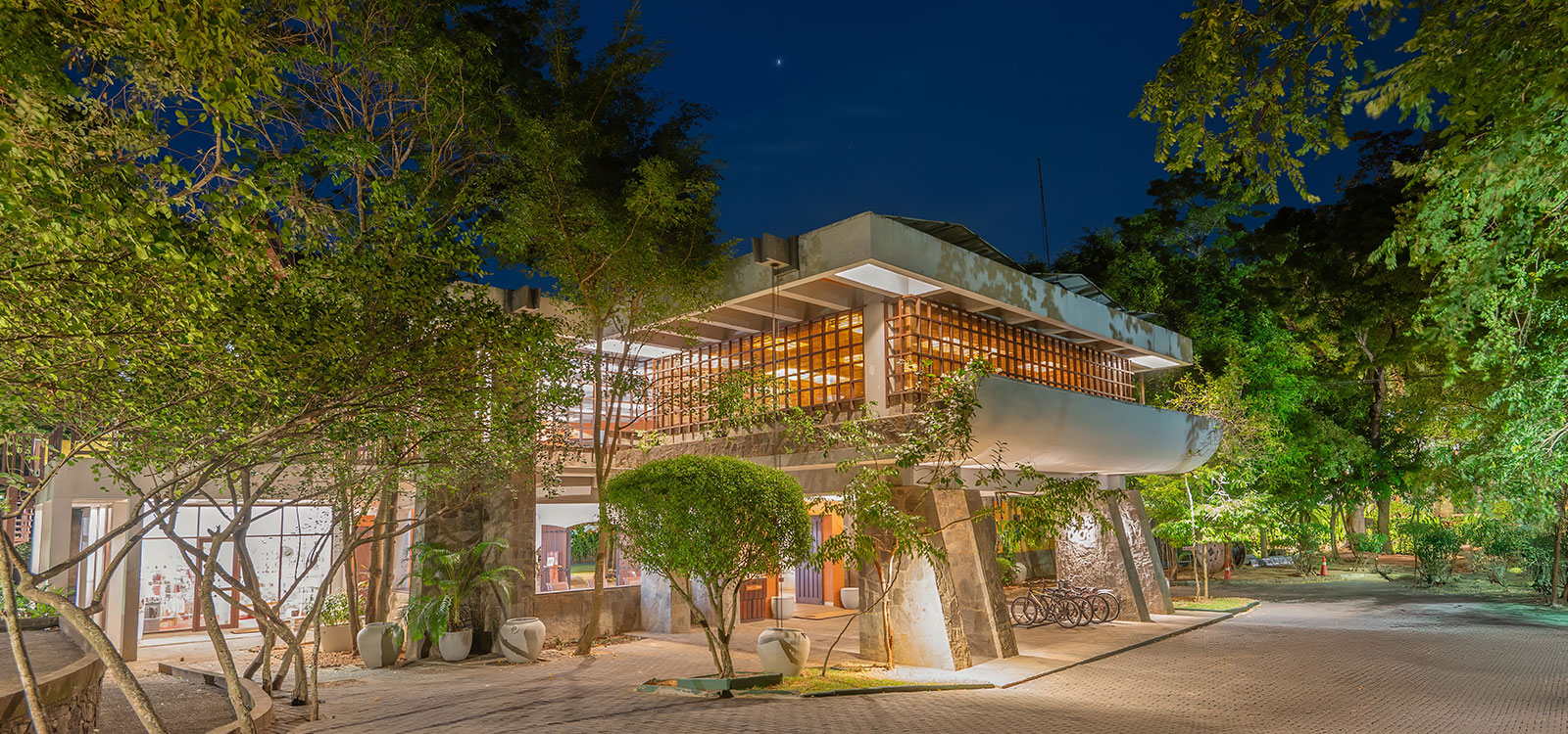 Grand Udawalawe Safari Resort — Udawalawe